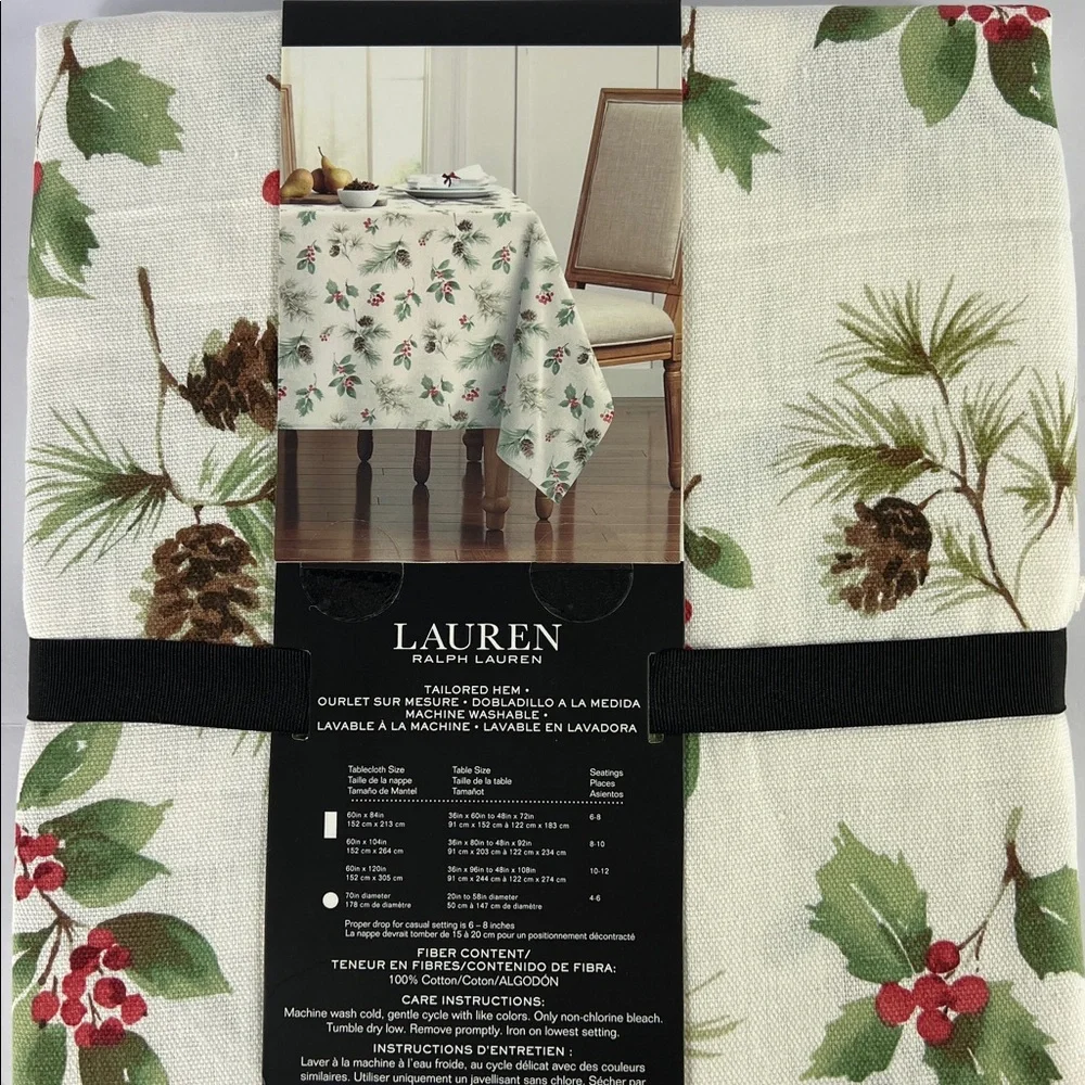 Ralph Lauren Festive Pinecone and Holly Tablecloth 60 x 84 seats 6-8